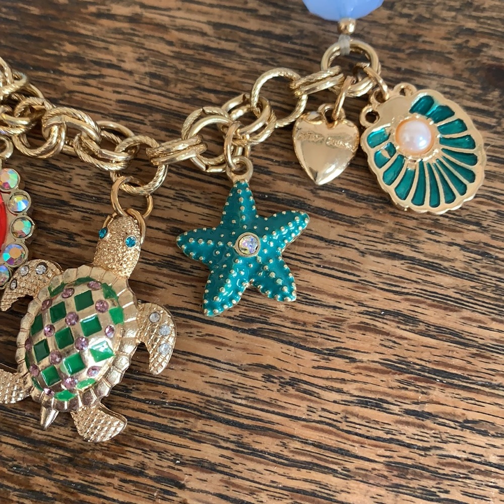 Stretch sea life bracelet - Picture 3 of 4